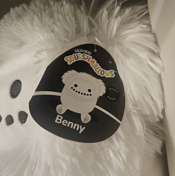 NWT Select Series Benny the Bigfoot Winter Snowman ⛄️ 12" Squishmallow Black Tag - Picture 4 of 4